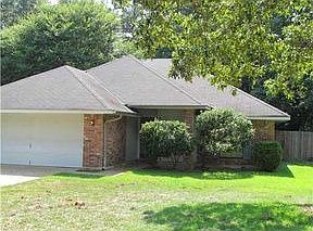 3rd image of 8858 Cromwell Dr