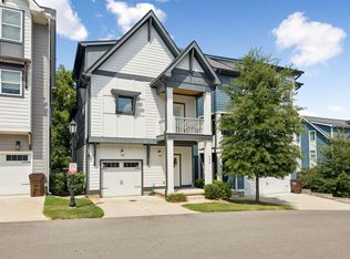 444 Becanni Ln, Nashville, TN 37209