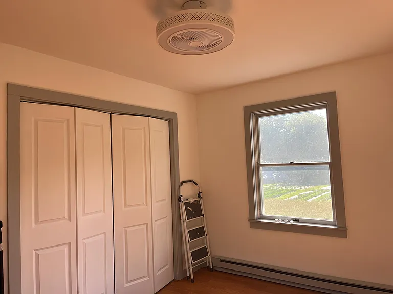191 Iron St — Photo 2