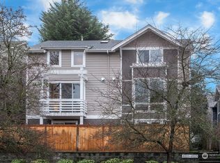 4523 40th Ave SW #B, Seattle, WA 98116