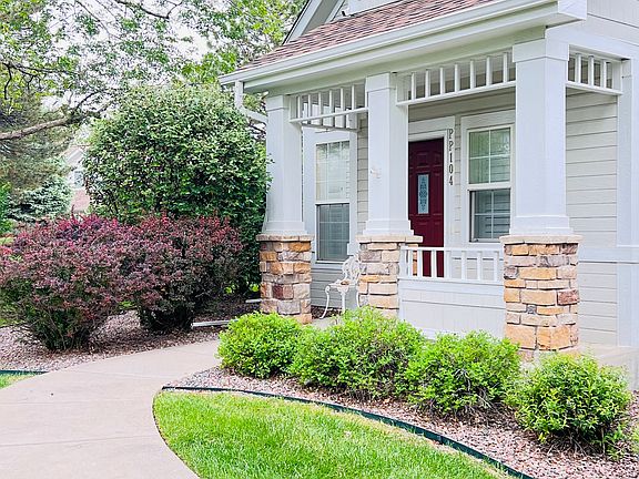3rd image of 8300 Fairmount Dr #104
