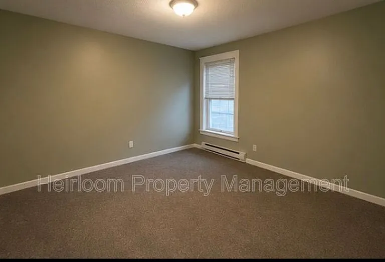 1205 E 2nd St — Photo 7