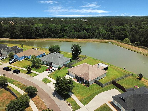 5th image of 2561 Royal Pointe Dr