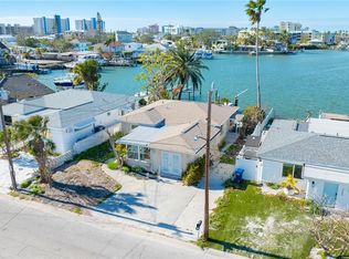 256 145th Ave E, Madeira Beach, FL 33708