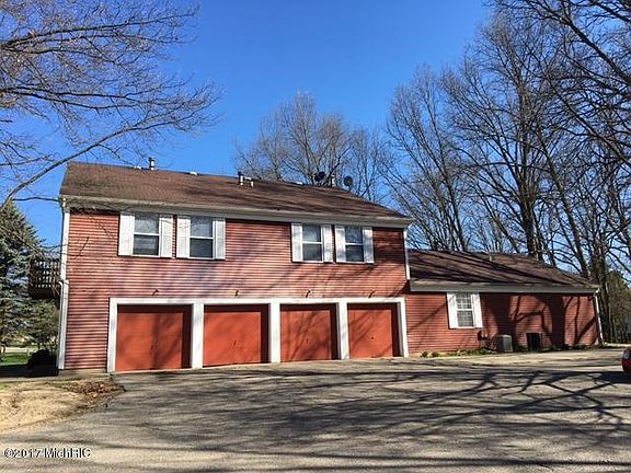 2nd image of 7695 Timbercreek Ct