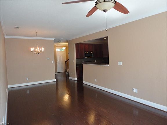 2nd image of 4604 Totteridge Ln #395