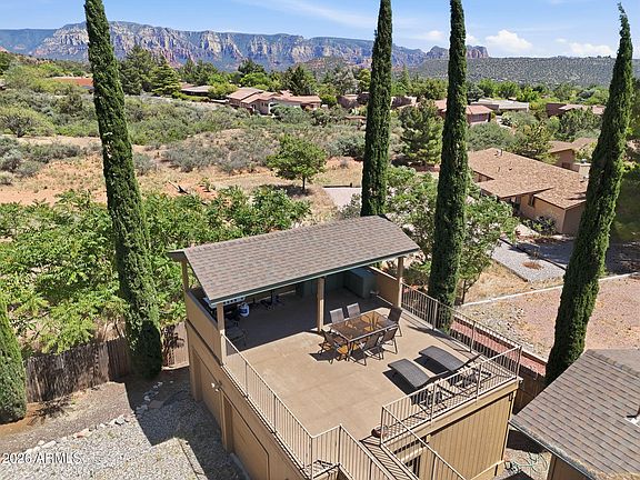 4th image of 730 SUNSHINE Lane