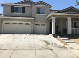 205 Daylilly Ln, Patterson, CA 95363