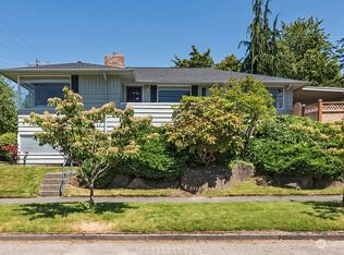 7568 37th Ave SW, Seattle, WA 98126