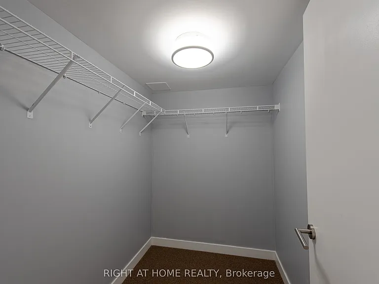 118 Varna Dr #101 — Photo 23