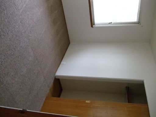4th image of 6001 83rd St SW