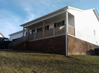 1783 Bouton Dr, Cookeville, TN 38501