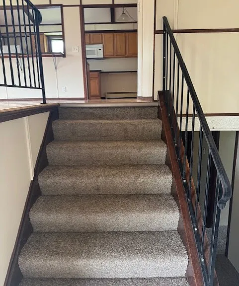 2221 Root St — Photo 3