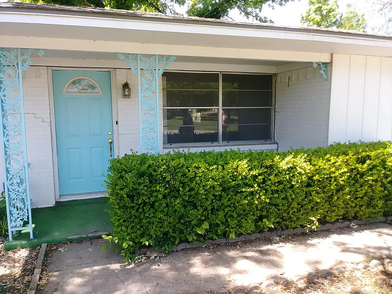 201 Brookhaven Ter — Photo 5