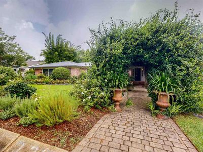 2275 E Cross St, Pensacola, FL, 32503