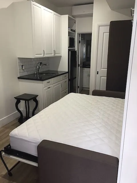 Studio, 200 sqft, $2,000 — Photo 4