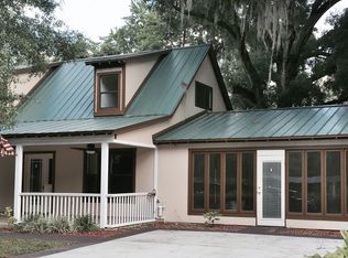 20877 SE 155th St, Umatilla, FL 32784