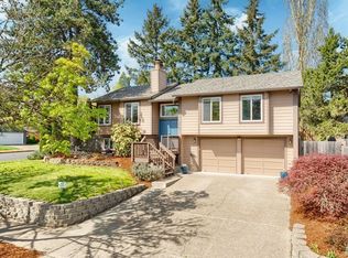 12785 SW Percheron Ln, Beaverton, OR