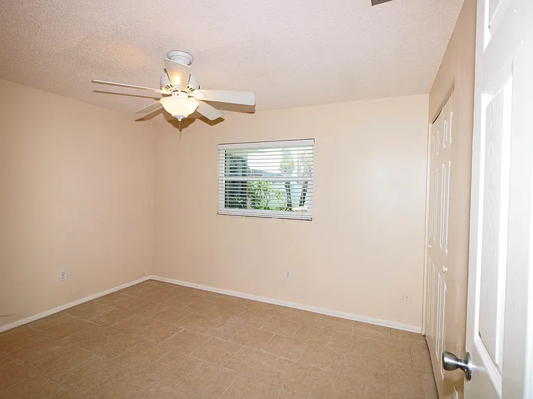 243 Ocean View Ln — Photo 17