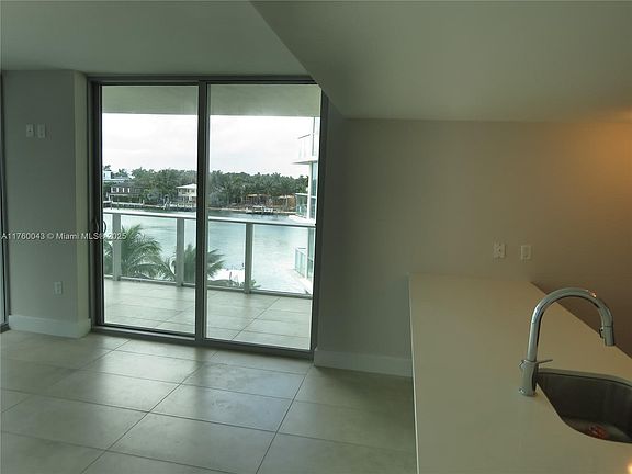 5th image of 6620 Indian Creek Dr APT 401