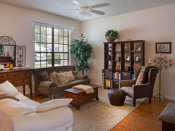 5th image of 641 Heatherwood Ct