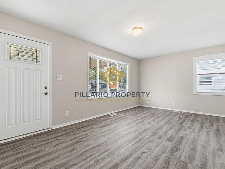 7359 E 53rd St — Photo 10