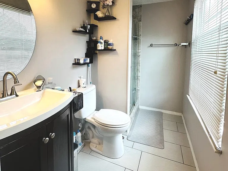 8201 Terra Grande Ave — Photo 21