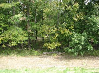 3503 Royalton Rd, Elkville, IL 62932