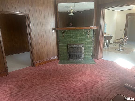 2nd image of 332 N Clay St