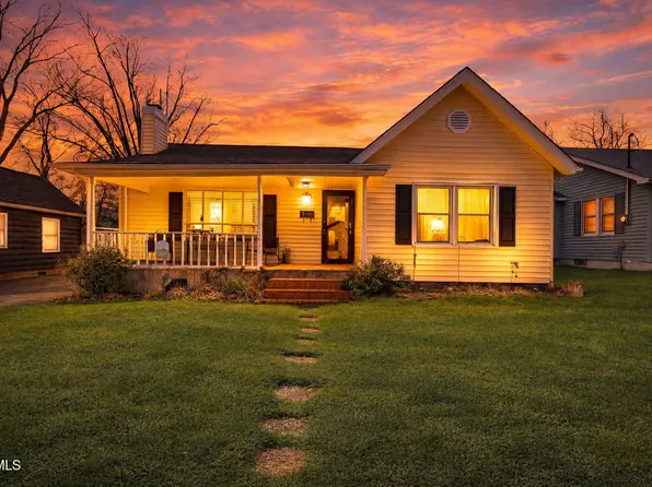 1617 Woodside Dr, Kingsport, TN 37664