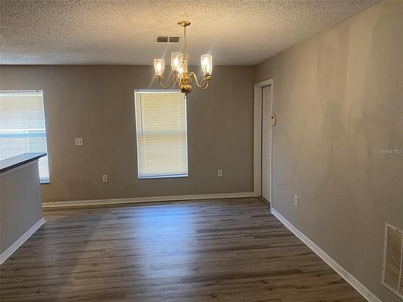 4th image of 2417 Ashecroft Dr