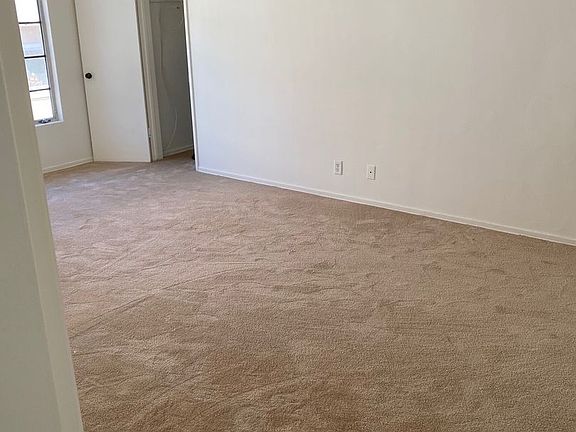 3rd image of 11844 Mayfield Ave APT 2