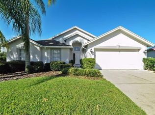 3203 Fox Squirrel Ln, Valrico, FL 33596