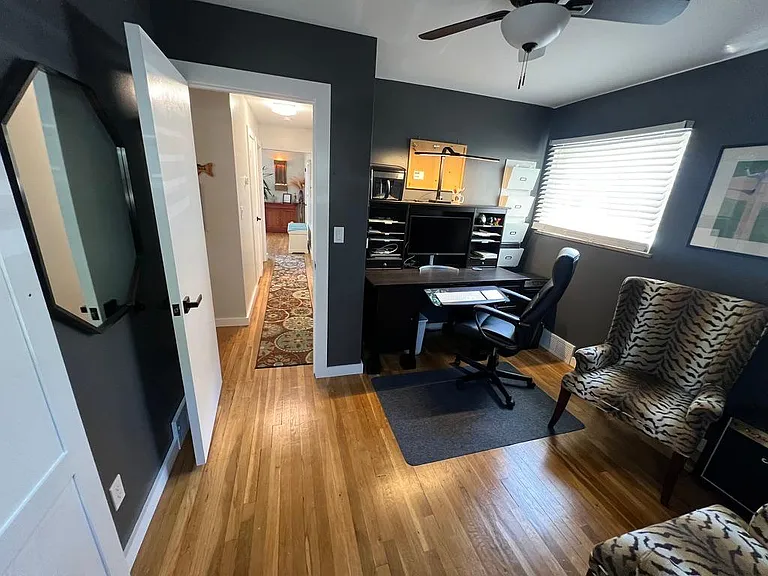 1714 Jackson Ave — Photo 17