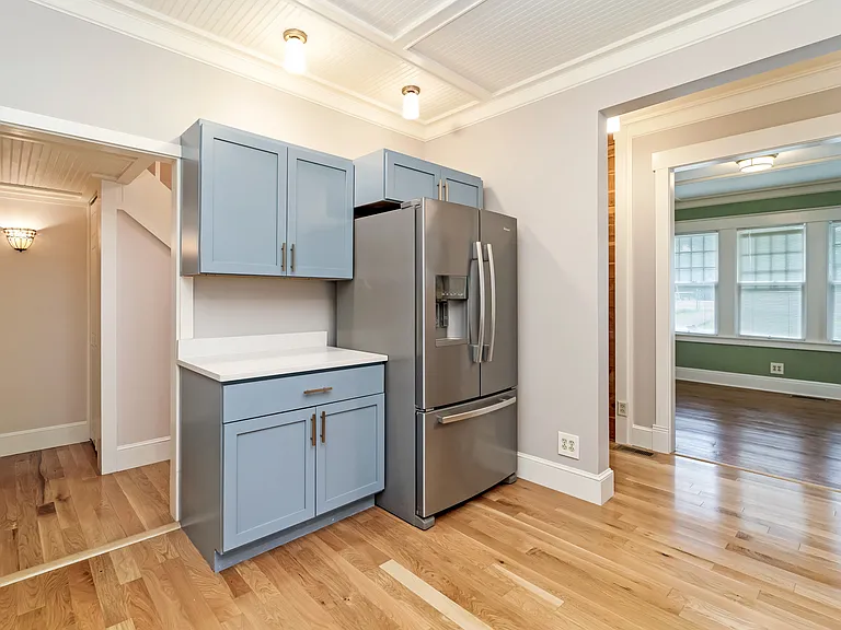205 W Main St — Photo 13