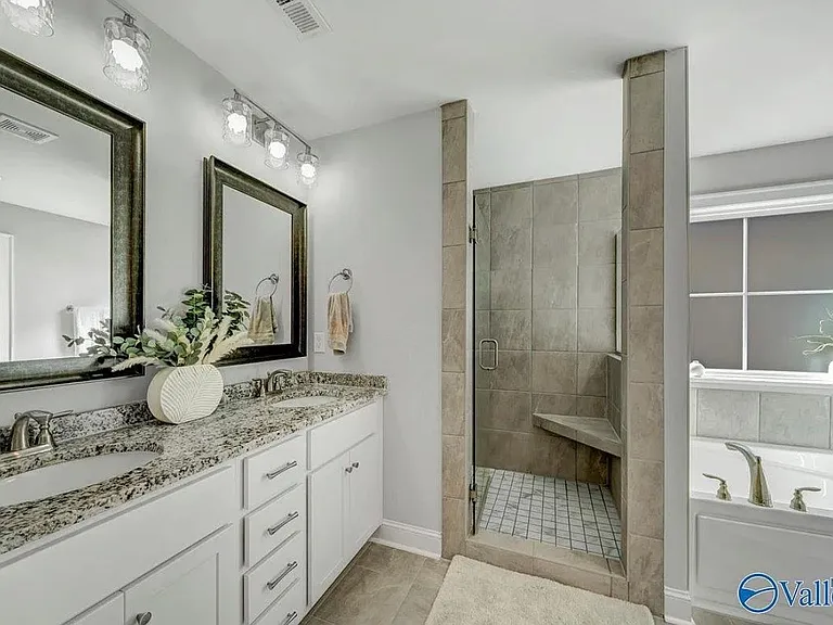 16930 Orleans Dr — Photo 16