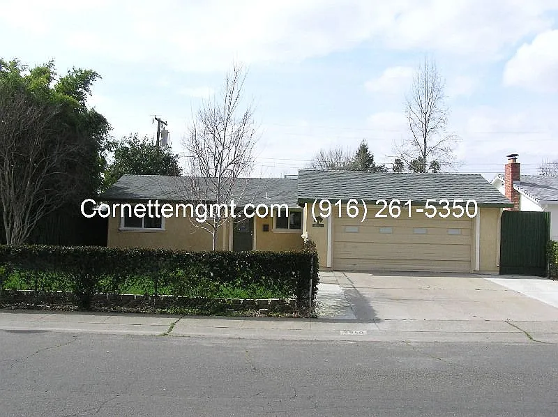2940 Weston Way photo 1