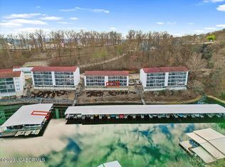 40 Lighthouse Rd #2-102, Lake Ozark, MO 65049