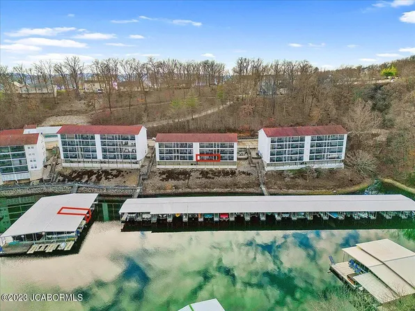 40 Lighthouse Rd #2-102, Lake Ozark, MO 65049