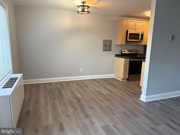 2nd image of 5601 Parker House Ter APT 301