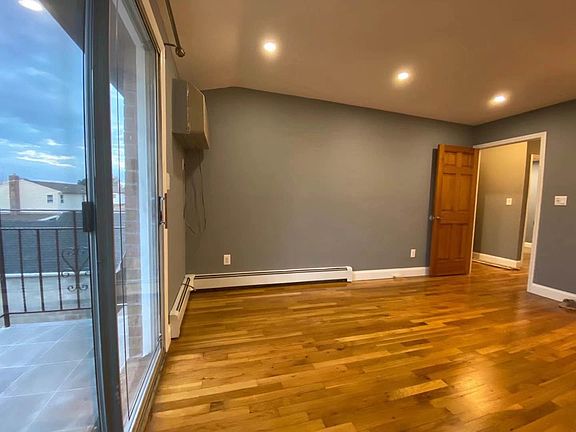 5th image of 150-39 19th Ave Floor 2