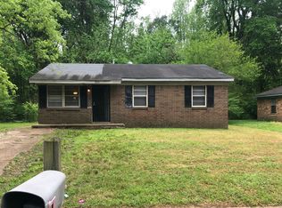3659 Royal Wood Dr, Memphis, TN 38128