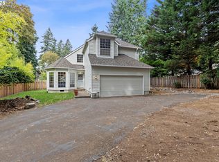 3475 Upper Dr, Lake Oswego, OR 97035