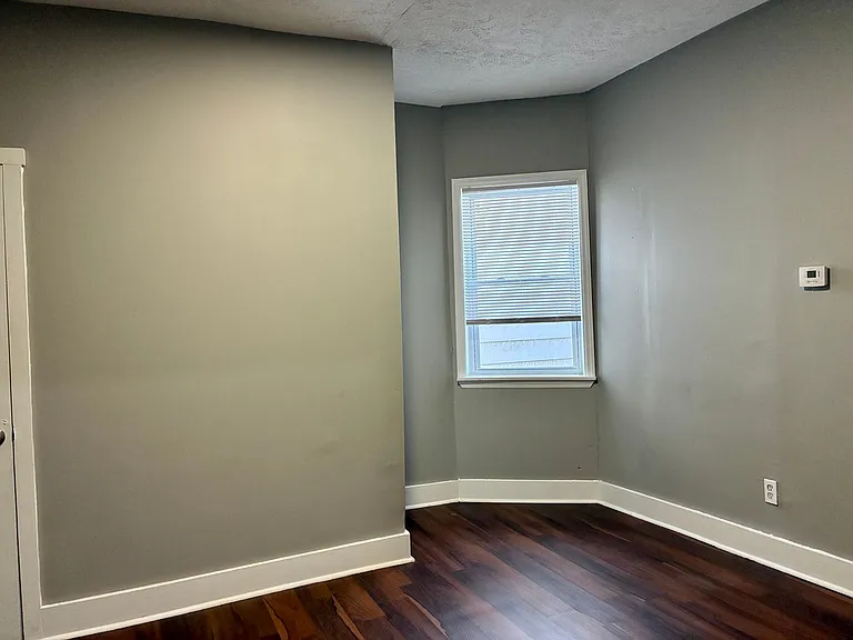 2729 W Market St — Photo 2