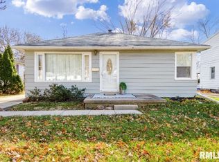 1010 E Corrington Ave, Peoria, IL