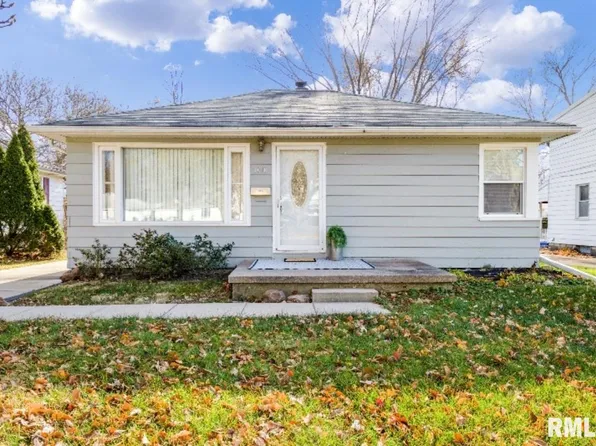 1010 E Corrington Ave, Peoria, IL 61603