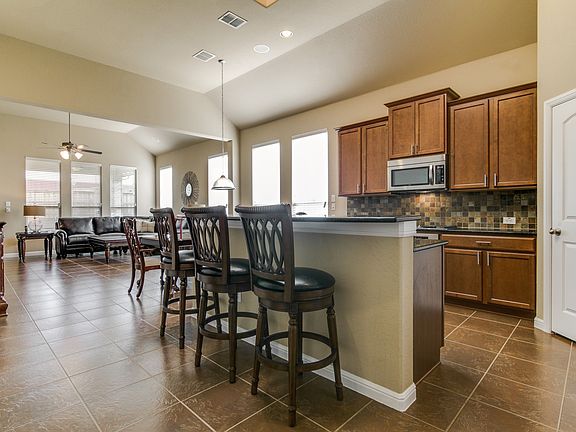 2nd image of 2411 Cotillion Dr