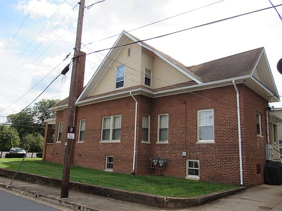 3rd image of 310 N East St #A