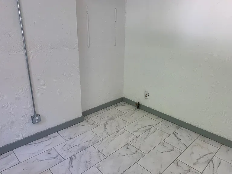 2101 S Braddock Ave #6 — Photo 3