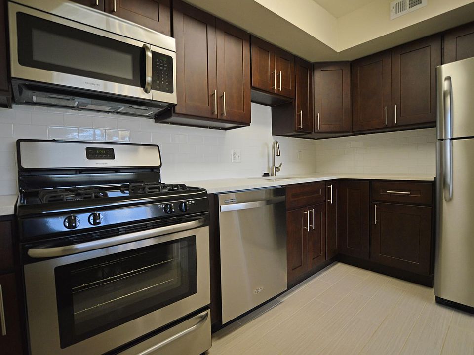 Woodmere Apartments 8200 Henry Ave Philadelphia PA Zillow